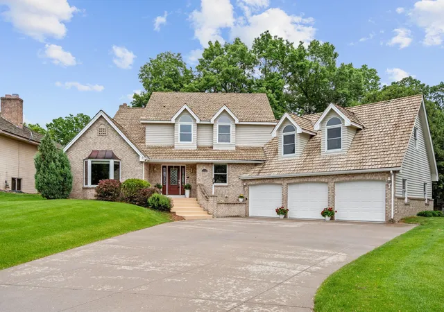 Photo 3 of Single family home for sale at 14749 Waco St Nw, Anoka, MN 55303 | MLS# 7150843 | Listing updated on 2026-10-01