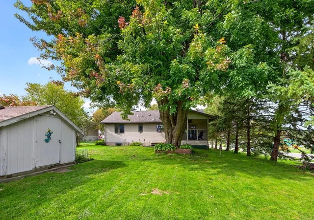 Photo 2 of Single family home for sale at 516 4th Avenue Ne, Byron, MN 55920 | MLS# 7150849 | Listing updated on 2026-09-27