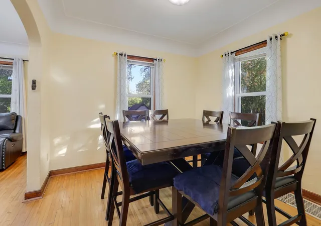 Photo 3 of Single family home for sale at 1322 Reaney Ave, Saint Paul, MN 55106 | MLS# 7150858 | Listing updated on 2026-10-08