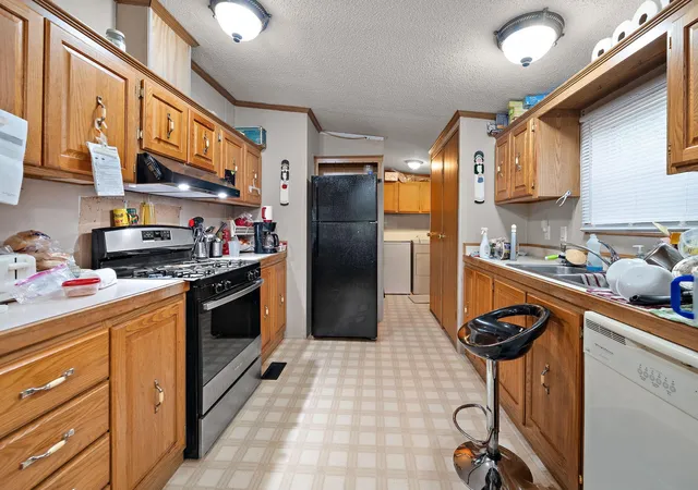 Photo 4 of Single family home for sale at 612 Temple St, Alexandria, MN 56308 | MLS# 7150860 | Listing updated on 2026-10-06