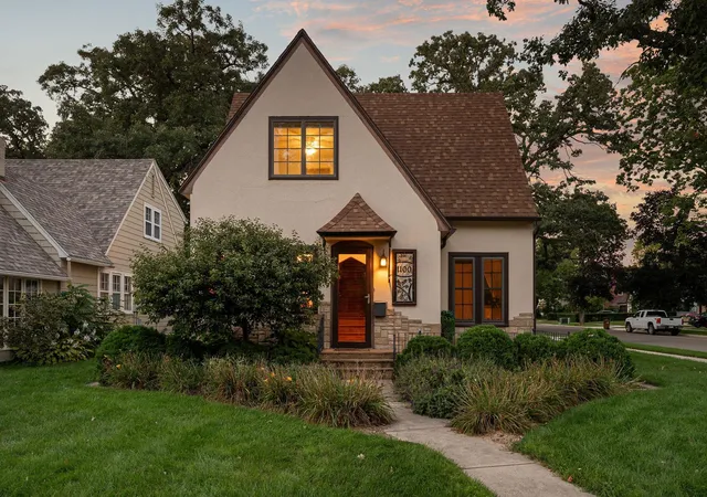 Photo 3 of Single family home for sale at 1100 8th Avenue NW, Austin, MN 55912 | MLS# 7150867 | Listing updated on 2026-10-04