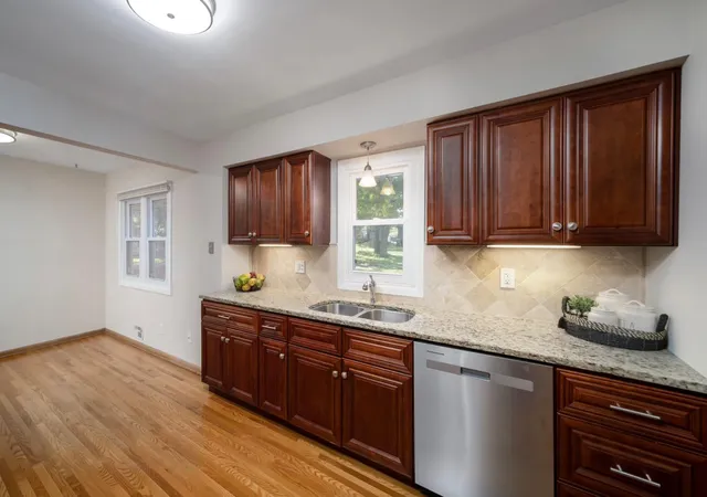 Photo 3 of Single family home for sale at 2837 Matilda St, Saint Paul, MN 55113 | MLS# 7150879 | Listing updated on 2026-10-06