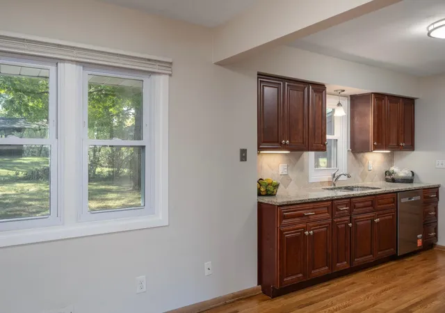 Photo 4 of Single family home for sale at 2837 Matilda St, Saint Paul, MN 55113 | MLS# 7150879 | Listing updated on 2026-10-06