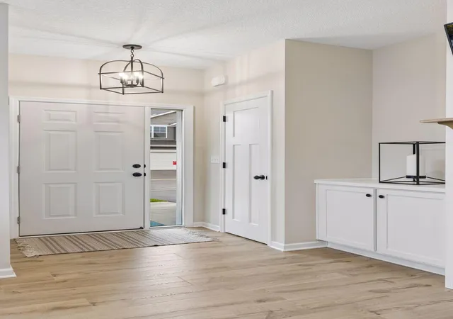 Photo 4 of Single family home for sale at 6714 Jorgensen Ave S, Cottage Grove, MN 55016 | MLS# 7150881 | Listing updated on 2026-09-27