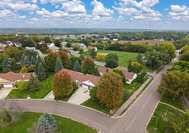 Photo 4 of Single family home for sale at 397 Whispering Ln, Hastings, MN 55033 | MLS# 7150896 | Listing updated on 2026-10-09