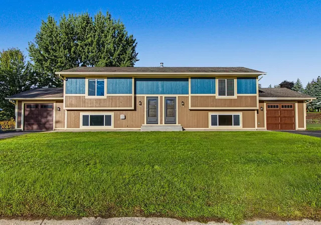 Photo 1 of Multi family home for sale at 1381 Easter Ln, Saint Paul, MN 55123 | MLS# 7150902 | Listing updated on 2026-10-06