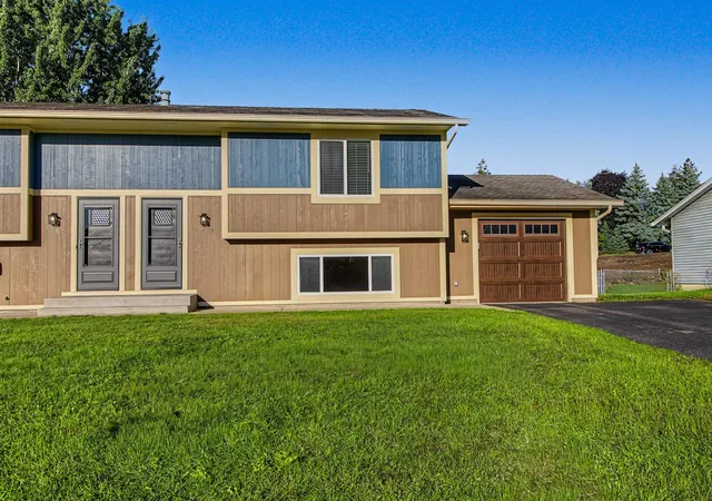 Photo 2 of Multi family home for sale at 1381 Easter Ln, Saint Paul, MN 55123 | MLS# 7150902 | Listing updated on 2026-10-06