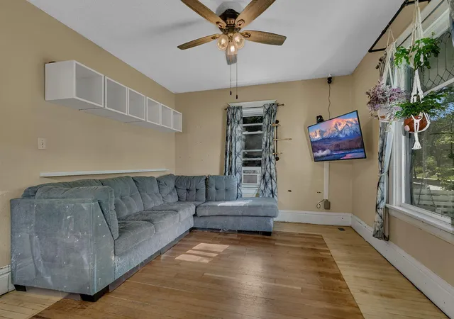 Photo 3 of Single family home for sale at 624 7th Avenue N, Saint Cloud, MN 56303 | MLS# 7150921 | Listing updated on 2026-10-07