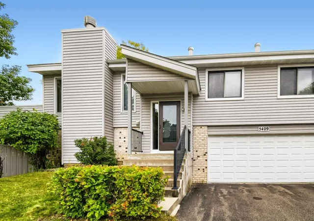 Photo 1 of Single family home for sale at 5409 Pompano Dr, Hopkins, MN 55343 | MLS# 7150923 | Listing updated on 2026-10-16