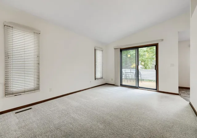 Photo 4 of Single family home for sale at 5409 Pompano Dr, Hopkins, MN 55343 | MLS# 7150923 | Listing updated on 2026-10-16