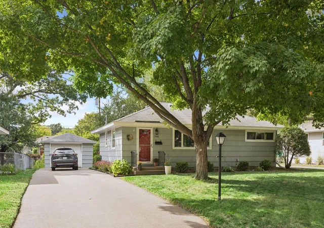 Photo 2 of Sale Pending at 2510 Oregon Ave S, Minneapolis, MN 55426 | MLS# 7150934 | Listing updated on 2026-10-16