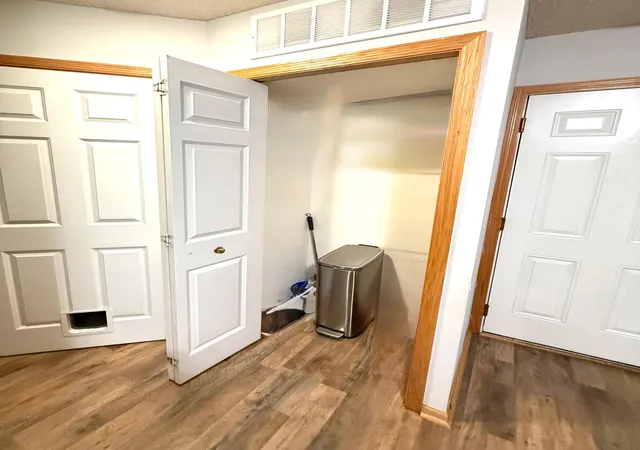 Photo 3 of Single family home for sale at 6142 Maclynn Ave NE, Albertville, MN 55301 | MLS# 7150935 | Listing updated on 2026-09-27