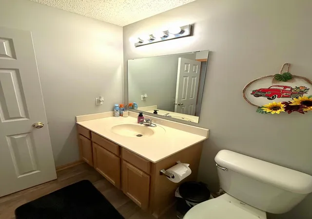 Photo 4 of Single family home for sale at 6142 Maclynn Ave NE, Albertville, MN 55301 | MLS# 7150935 | Listing updated on 2026-09-27