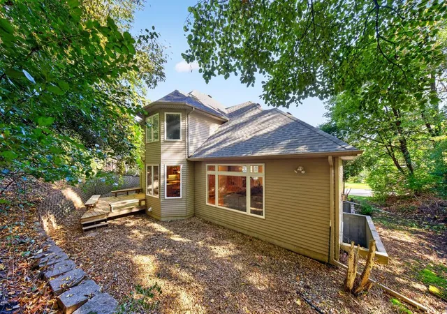 Photo 4 of Single family home for sale at 2042 Baihly Ests Ln SW, Rochester, MN 55902 | MLS# 7150986 | Listing updated on 2026-10-08