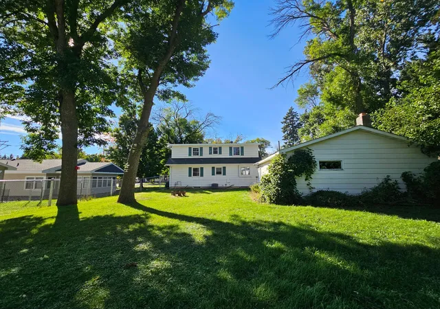 Photo 3 of Single family home for sale at 655 Mooers Ave SE, Cokato, MN 55321 | MLS# 7150993 | Listing updated on 2026-10-03