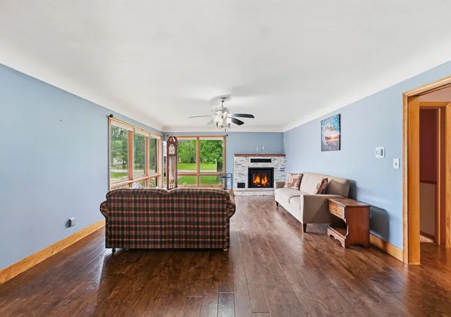 Photo 3 of Single family home for sale at 804 Cardinal Ln Sw, Alexandria, MN 56308 | MLS# 7151033 | Listing updated on 2026-10-02