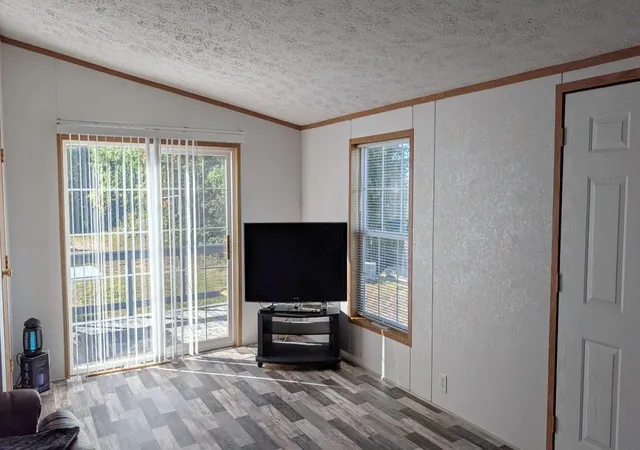Photo 4 of Single family home for sale at 6800 Highway 53, Orr, MN 55771 | MLS# 7151059 | Listing updated on 2026-10-06