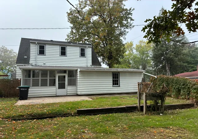 Photo 3 of Single family home for sale at 713 1st Avenue NE, Little Falls, MN 56345 | MLS# 7151087 | Listing updated on 2026-09-30
