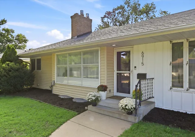 Photo 1 of Single family home for sale at 6915 W 23rd Street, Minneapolis, MN 55426 | MLS# 7151093 | Listing updated on 2026-10-14