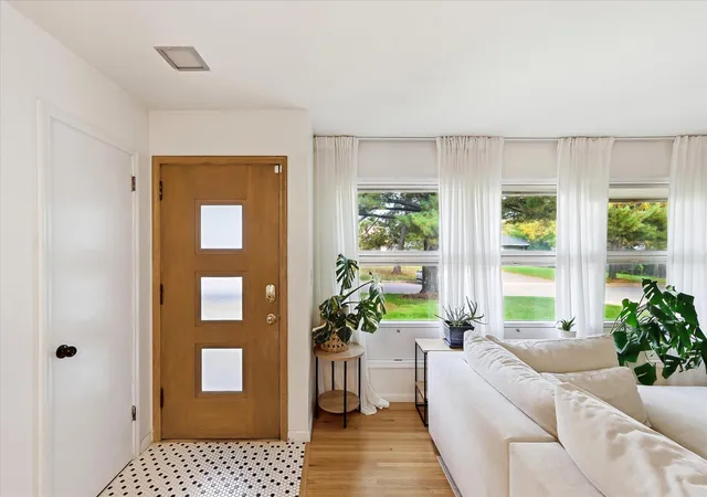 Photo 2 of Single family home for sale at 6915 W 23rd Street, Minneapolis, MN 55426 | MLS# 7151093 | Listing updated on 2026-10-14