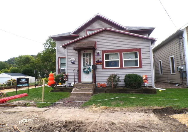Single family home for sale at 147 E 4th Street, Red Wing, MN 55066 | MLS# 7151098