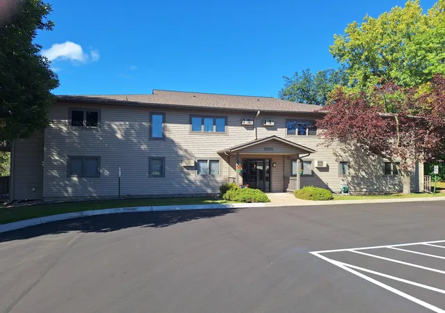 Photo 1 of Condo for sale at 6601 Buckley Cir #105, Inver Grove Heights, MN 55076 | MLS# 7151102 | Listing updated on 2026-10-08