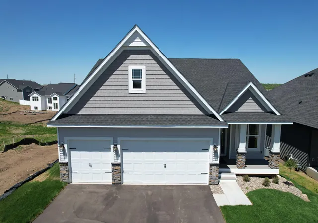 Photo 1 of Single family home for sale at 13822 Arrowhead Way, Rosemount, MN 55068 | MLS# 7151119 | Listing updated on 2026-10-07