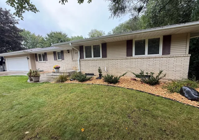 Photo 2 of Single family home for sale at 6447 Westchester Cir, Minneapolis, MN 55427 | MLS# 7151120 | Listing updated on 2026-10-23