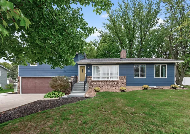 Photo 3 of Sale Pending at 28 Sterling St N, Saint Paul, MN 55119 | MLS# 7151121 | Listing updated on 2026-10-07