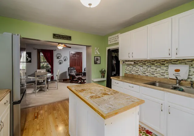 Photo 4 of Single family home for sale at 156 13th Avenue N, Waite Park, MN 56387 | MLS# 7151129 | Listing updated on 2026-10-08