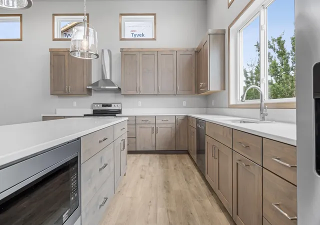 Photo 4 of Single family home for sale at 1015 61st Avenue W, West Fargo, ND 58078 | MLS# 7151132 | Listing updated on 2026-09-27