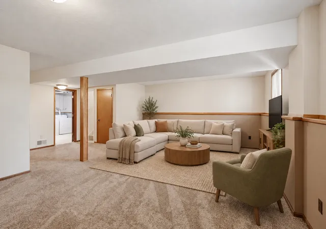 Photo 3 of Single family home for sale at 1004 W Prairie St, Belle Plaine, MN 56011 | MLS# 7151134 | Listing updated on 2026-10-02