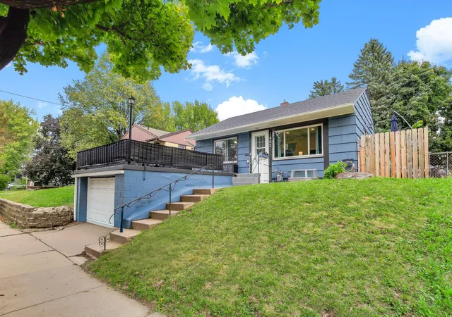 Photo 1 of Single family home for sale at 1462 Hazelwood St, Saint Paul, MN 55106 | MLS# 7151159 | Listing updated on 2026-10-19