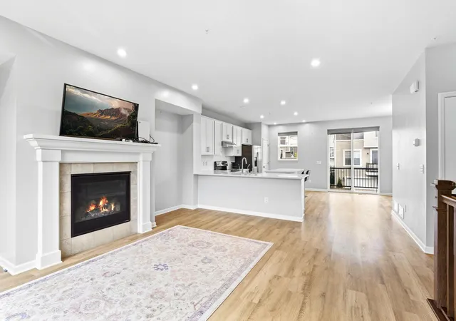 Photo 3 of Single family home for sale at 2235 Gateway Curv, Saint Paul, MN 55109 | MLS# 7151164 | Listing updated on 2026-09-29