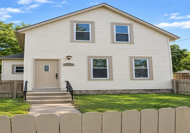 Photo 2 of Single family home for sale at 510 1st Street N, Dassel, MN 55325 | MLS# 7151189 | Listing updated on 2026-10-19
