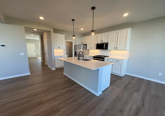 Photo 1 of Single family home for sale at 15165 Amber Flds Blvd, Rosemount, MN 55068 | MLS# 7151191 | Listing updated on 2026-10-07