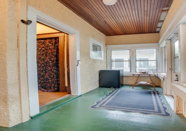 Photo 4 of Single family home for sale at 921 10th Street S, Fargo, ND 58103 | MLS# 7151198 | Listing updated on 2026-10-03