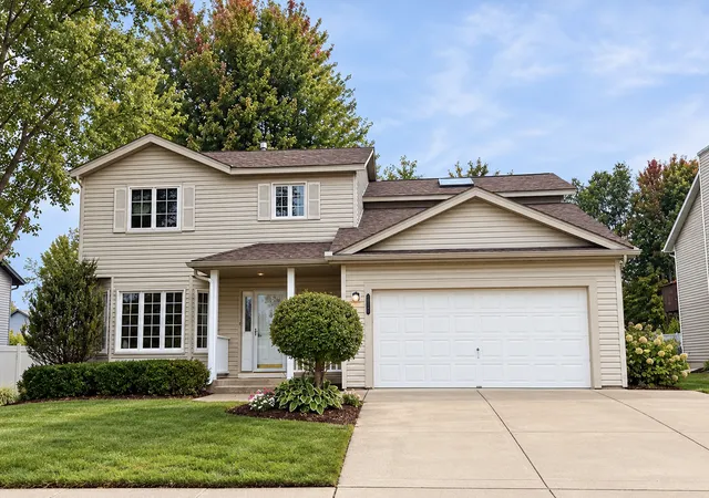 Photo 2 of Single family home for sale at 14147 Dearborn Path, Rosemount, MN 55068 | MLS# 7151210 | Listing updated on 2026-10-21