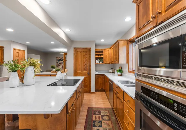 Photo 4 of Single family home for sale at 14147 Dearborn Path, Rosemount, MN 55068 | MLS# 7151210 | Listing updated on 2026-10-21
