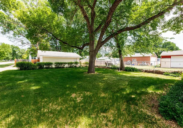 Photo 4 of Single family home for sale at 1602 14 1/2 St S, Fargo, ND 58103 | MLS# 7151216 | Listing updated on 2026-10-02