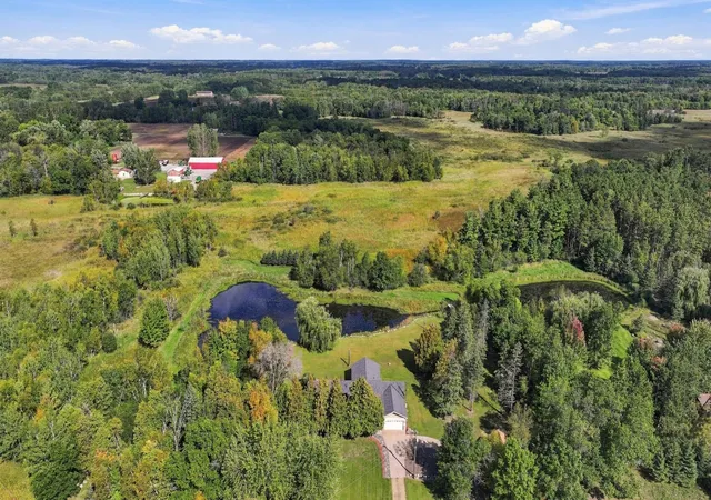 Photo 1 of Single family home for sale at 4423 Fawn Lake Dr NE, Bethel, MN 55005 | MLS# 7151246 | Listing updated on 2026-09-30