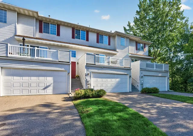 Photo 2 of Single family home for sale at 4913 Grenwich Ave N, Saint Paul, MN 55128 | MLS# 7151249 | Listing updated on 2026-10-21