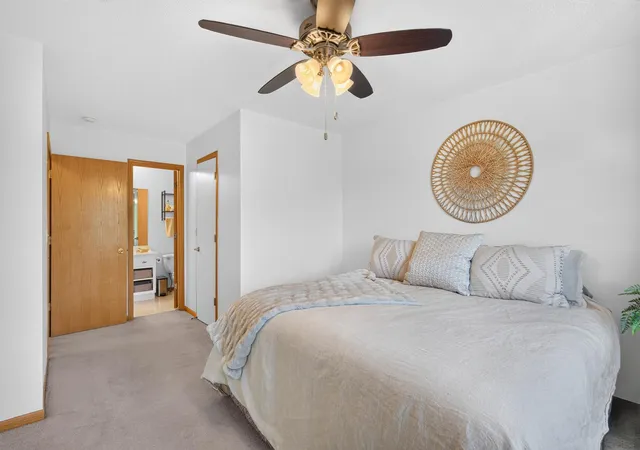 Photo 4 of Single family home for sale at 4913 Grenwich Ave N, Saint Paul, MN 55128 | MLS# 7151249 | Listing updated on 2026-10-02