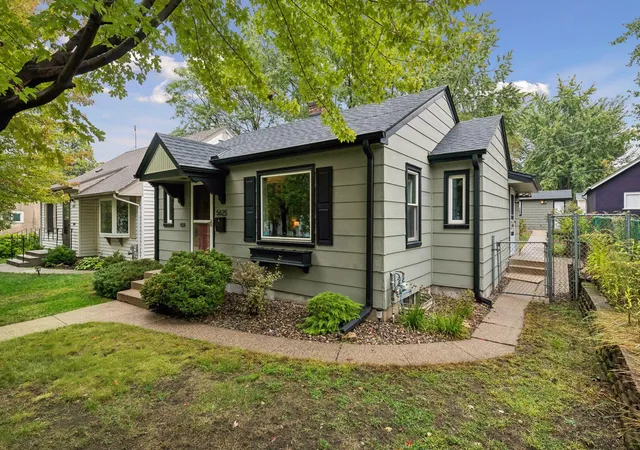 Photo 3 of Single family home for sale at 5625 42nd Avenue S, Minneapolis, MN 55417 | MLS# 7151253 | Listing updated on 2026-10-08