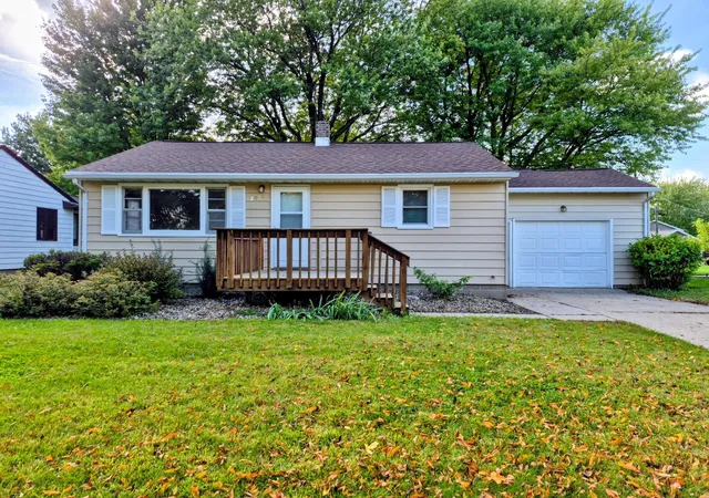 Photo 1 of Single family home for sale at 2936 Queen Ave, Slayton, MN 56172 | MLS# 7151256 | Listing updated on 2026-09-30