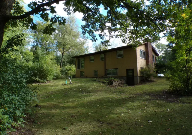 Photo 4 of Single family home for sale at 12235 S Robert Trl, Rosemount, MN 55068 | MLS# 7151261 | Listing updated on 2026-10-05