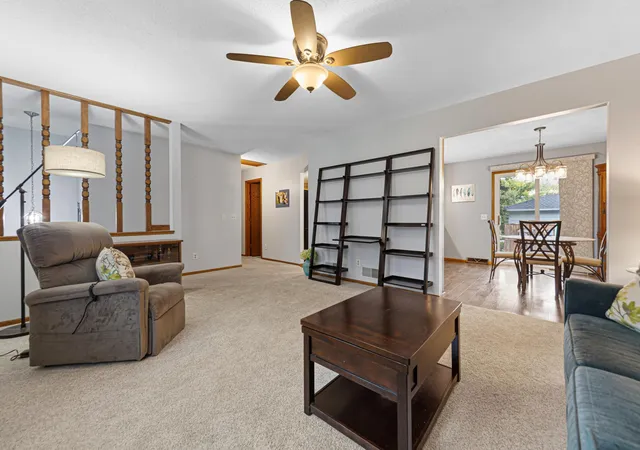 Photo 4 of Single family home for sale at 307 8th Avenue SE, Mapleton, MN 56065 | MLS# 7151277 | Listing updated on 2026-10-05