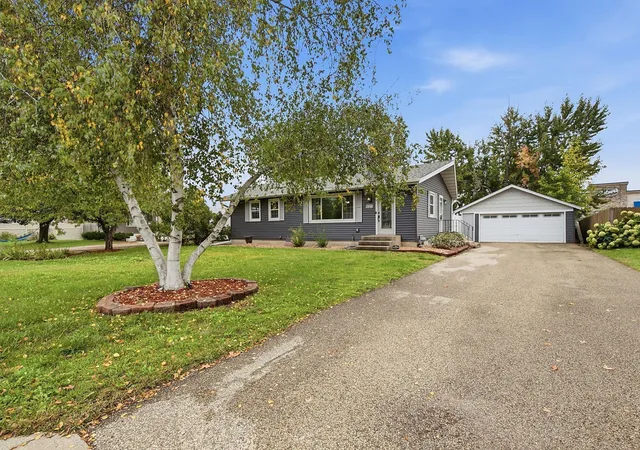 Photo 2 of Single family home for sale at 14760 Cambrian Ave W, Rosemount, MN 55068 | MLS# 7151278 | Listing updated on 2026-10-06