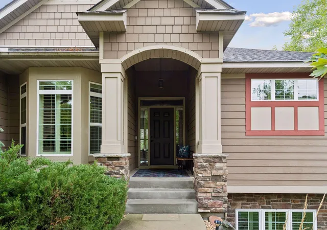 Photo 3 of Single family home for sale at 12844 Garrett Ct, Saint Paul, MN 55124 | MLS# 7151291 | Listing updated on 2026-10-08