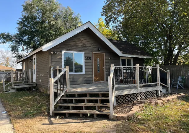 Photo 1 of Single family home for sale at 1653 Langley Ave, Windom, MN 56101 | MLS# 7151298 | Listing updated on 2026-10-13